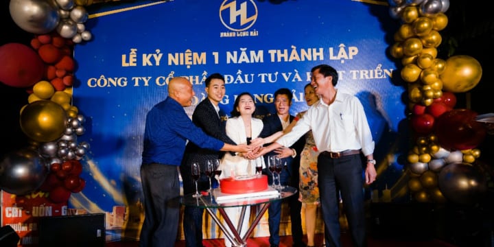 Tổ chức lễ kỷ niệm thành lập tại Đà Nẵng